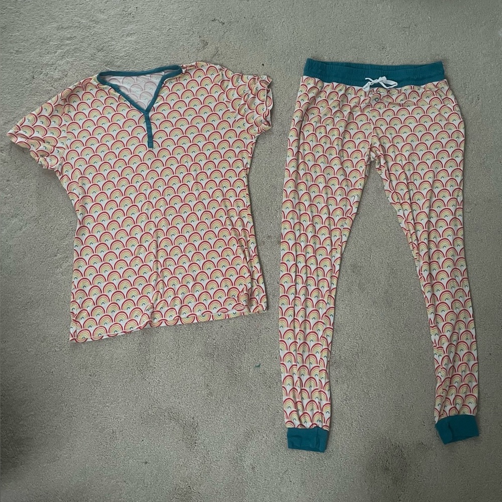 Little Sleepies Rainbow Pattern Pajama Set Size Womens Small